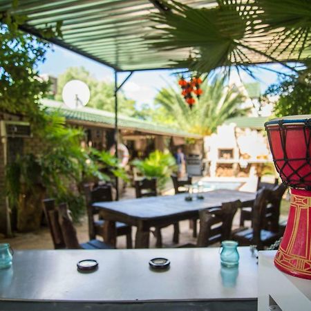 Tsumeb Backpackers & Safari Hostel Exterior foto