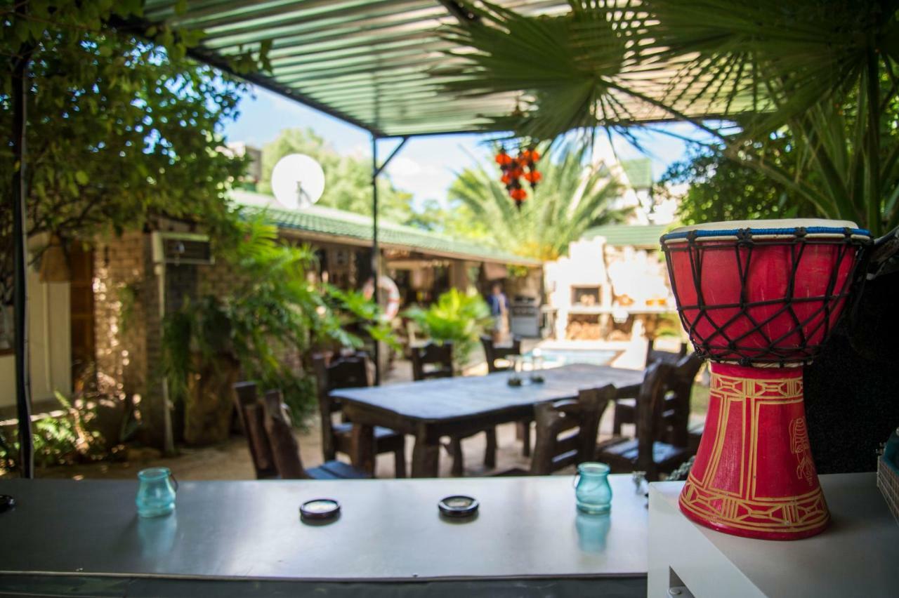 Tsumeb Backpackers & Safari Hostel Exterior foto
